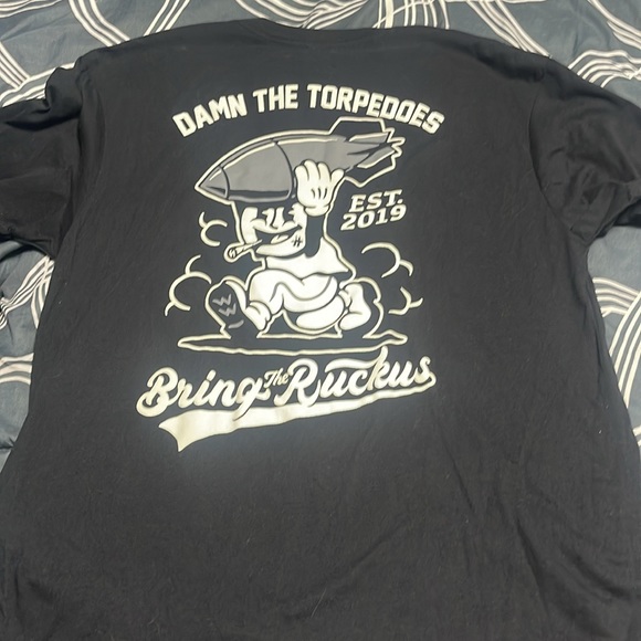 Ruckus - Picture 3 of 3